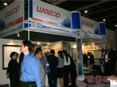 電子白板行業最新動態 觸控產品引領智慧課堂與辦公新趨勢